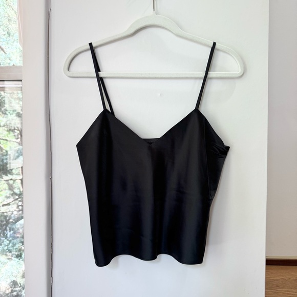 New Natori Glamour V Neck Satin Cami Camisole Tank Top Black Small - Picture 8 of 14